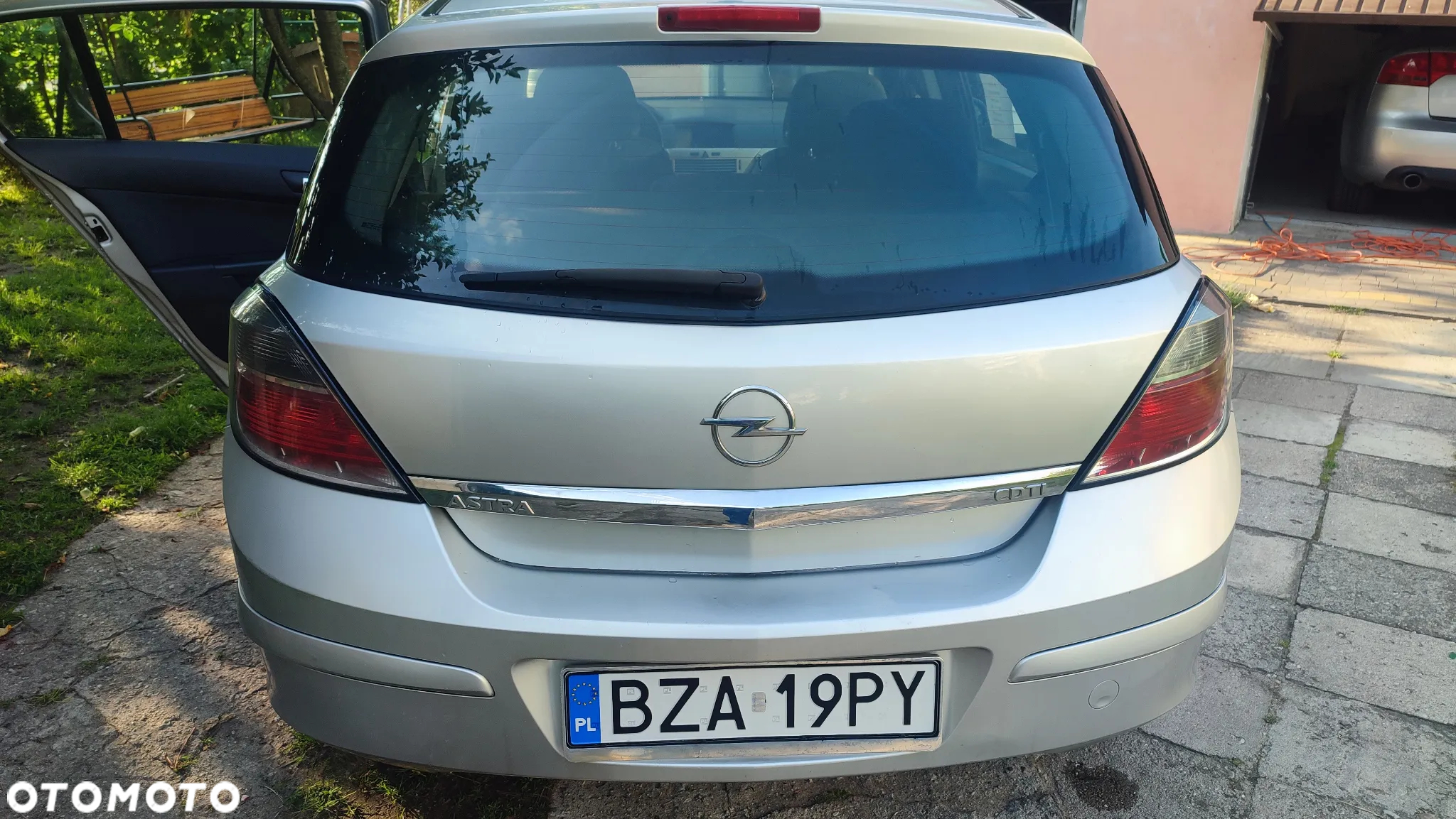 Opel Astra III 1.3 CDTI Essentia - 3