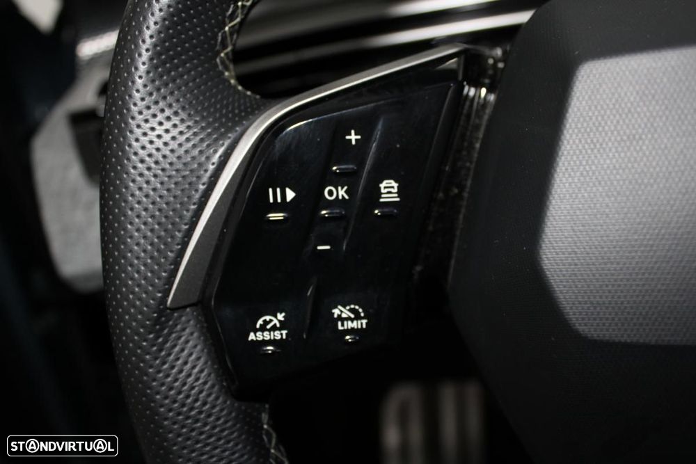 Peugeot E-3008 73 kWh GT - 17