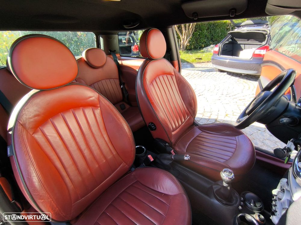 MINI 3 Portas Cooper D - 6