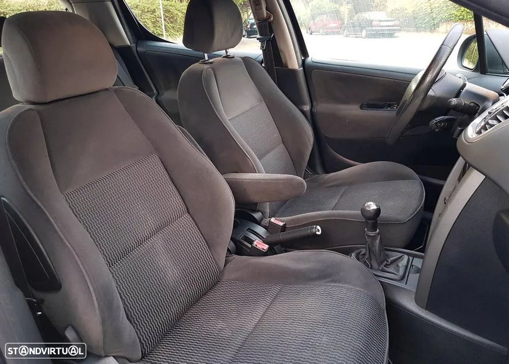 Peugeot 207 1.4 HDi Sport - 7