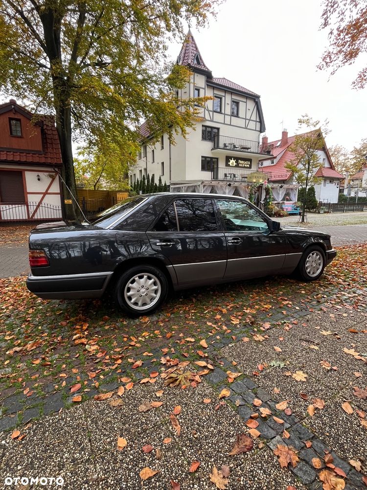 Mercedes-Benz W124 (1984-1993) - 7