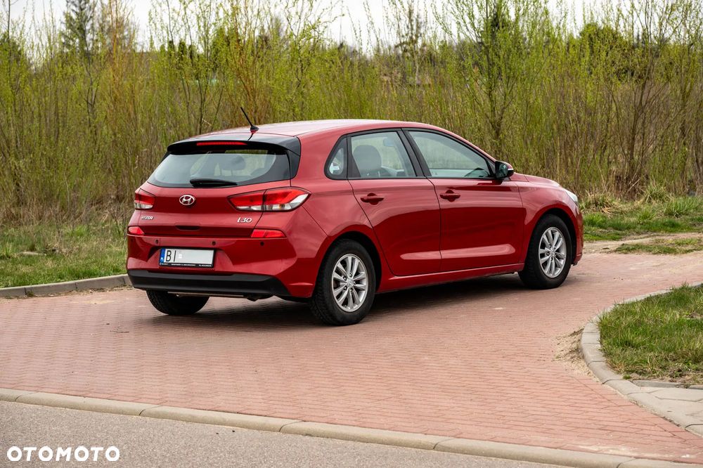 Hyundai i30 1.4 Classic + - 4