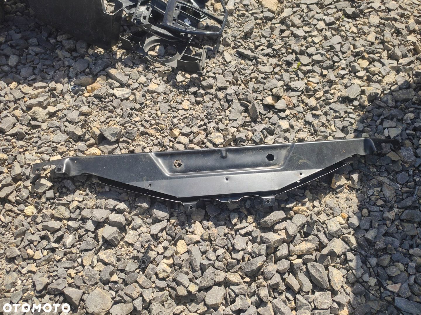 EU WZMOCNIENIE PASA PRZÓD GÓRNE BMW 5 F10 F11 F12 18885210 - 1