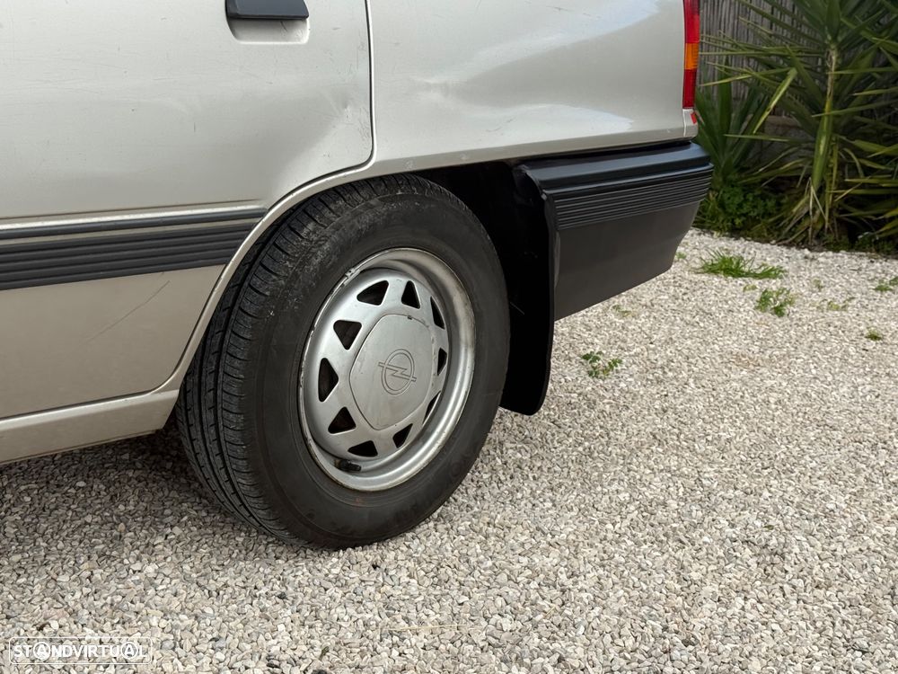 Opel Kadett 1.4 Beauty - 12