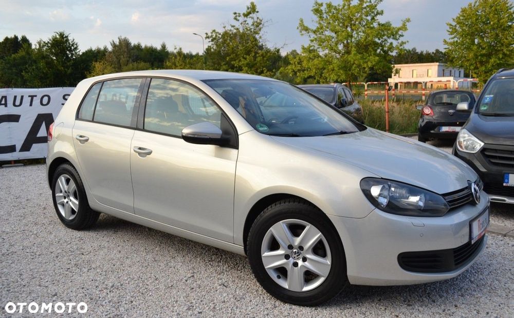 Volkswagen Golf - 11