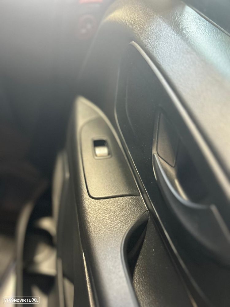 Mercedes-Benz VITO 110 DCI - 26
