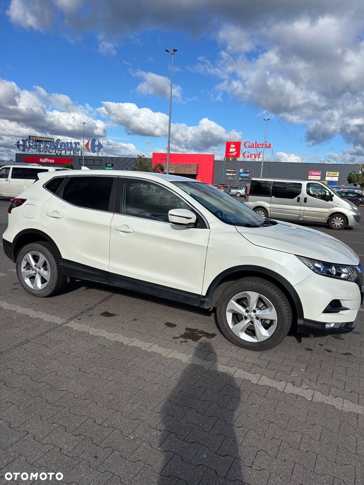 Nissan Qashqai - 4