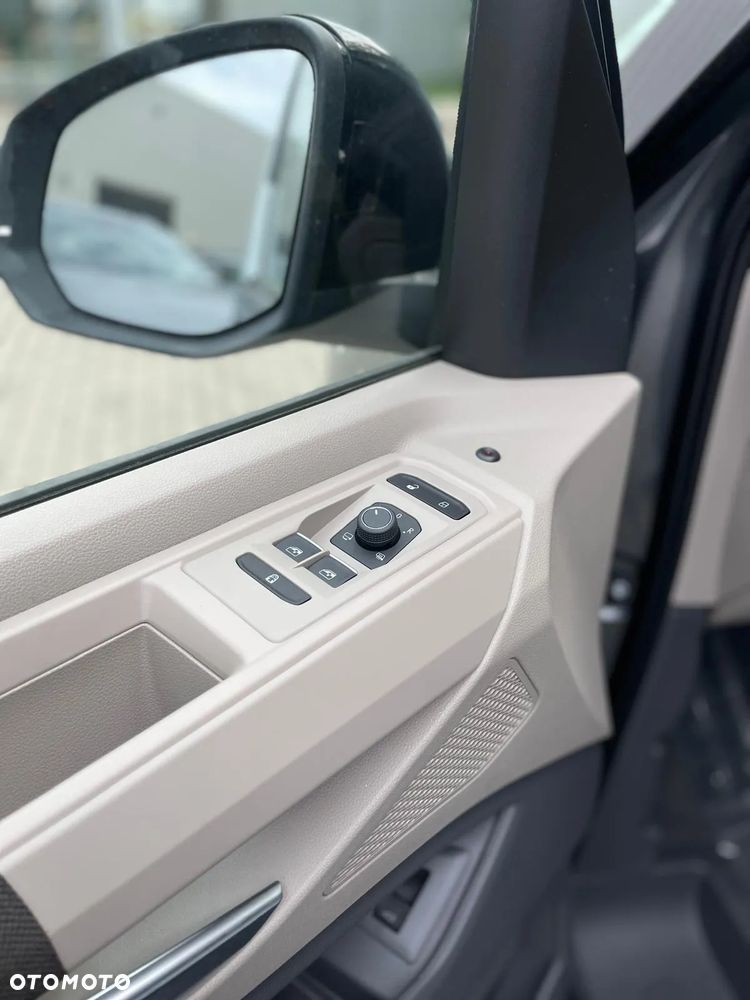 Volkswagen Multivan 2.0 TDI L2 Life DSG - 19