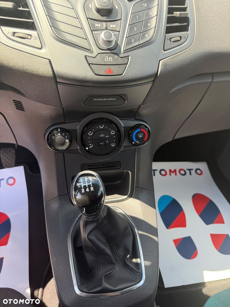 Ford Fiesta 1.25 Trend - 12