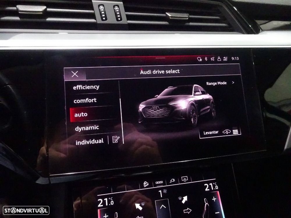 Audi Q8 e-Tron Sportback 55 quattro Advanced - 29