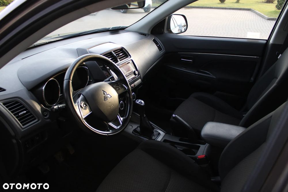 Mitsubishi ASX 1.6 Invite - 13