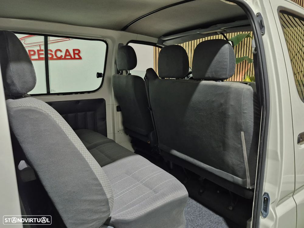 Toyota HiAce 2.5 D-4D Service 2.8T - 18