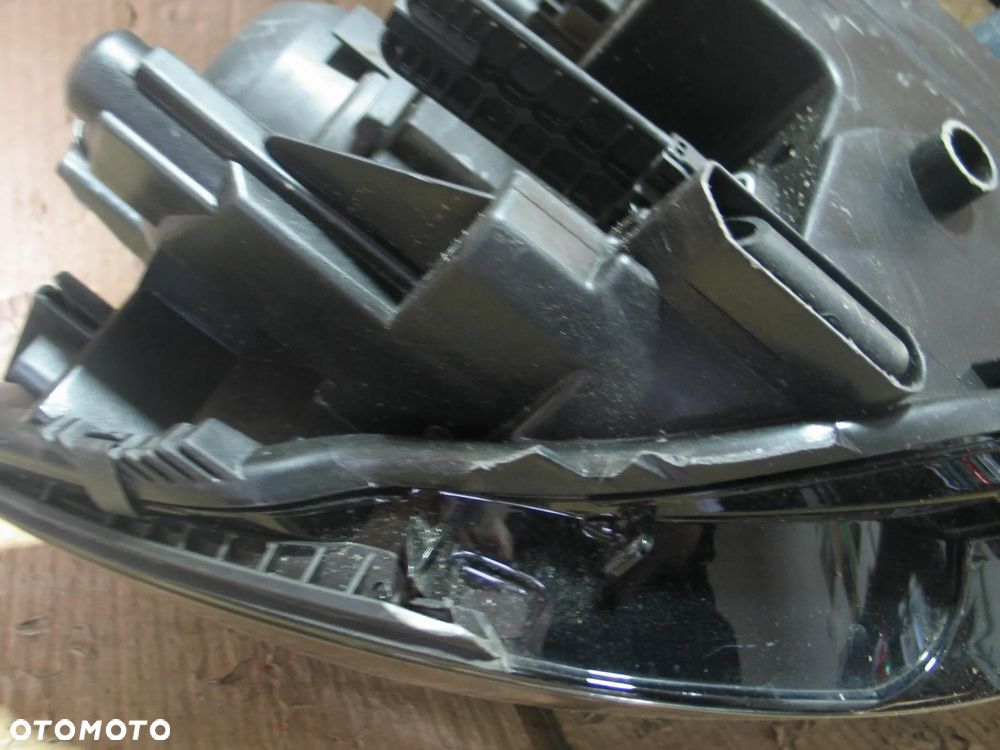 lampa przod vw touran 2 II 15r- 5TB941005C zwykla oryginal europa - 14