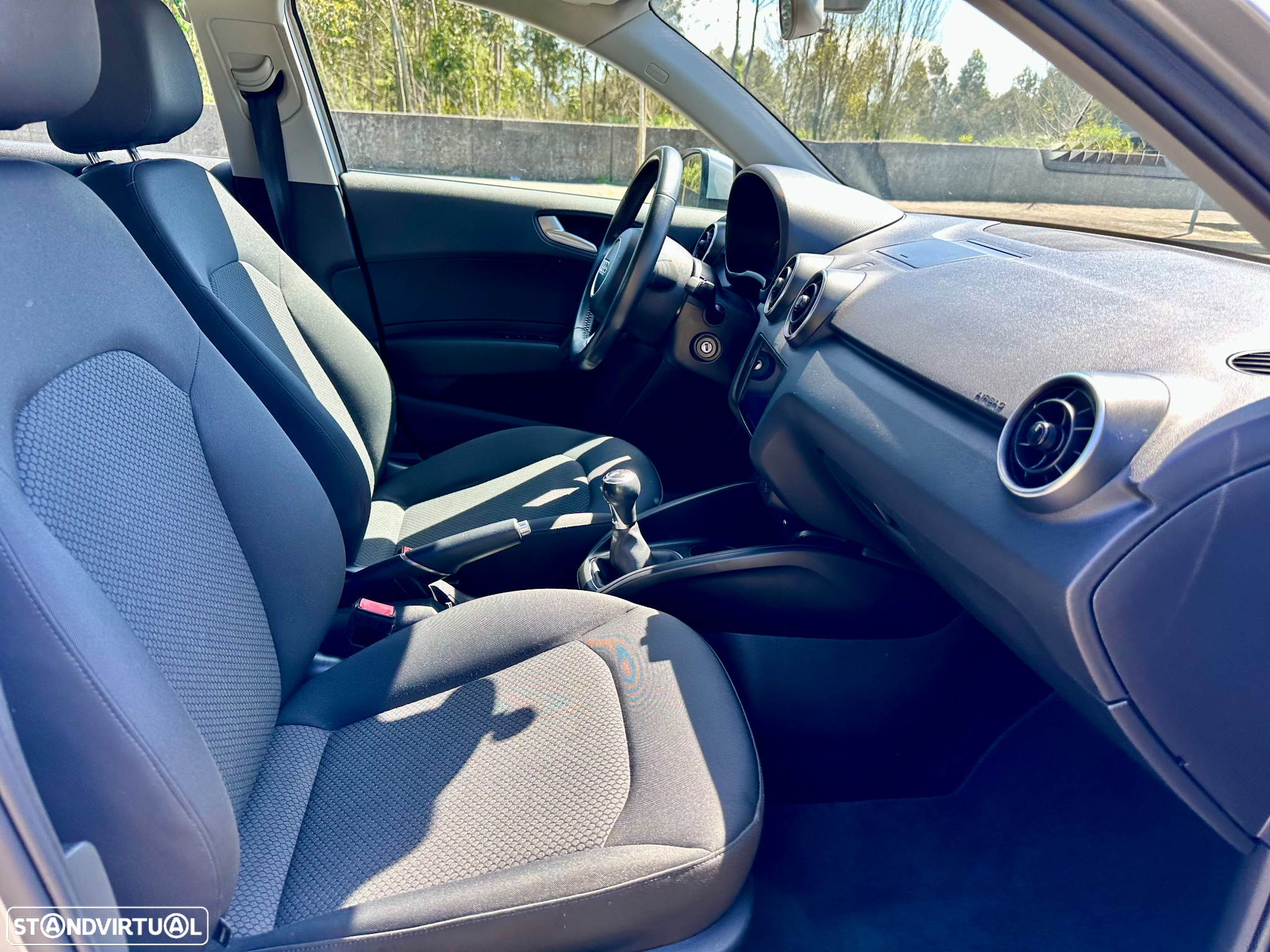 Audi A1 Sportback 1.0 TFSI ultra design - 27