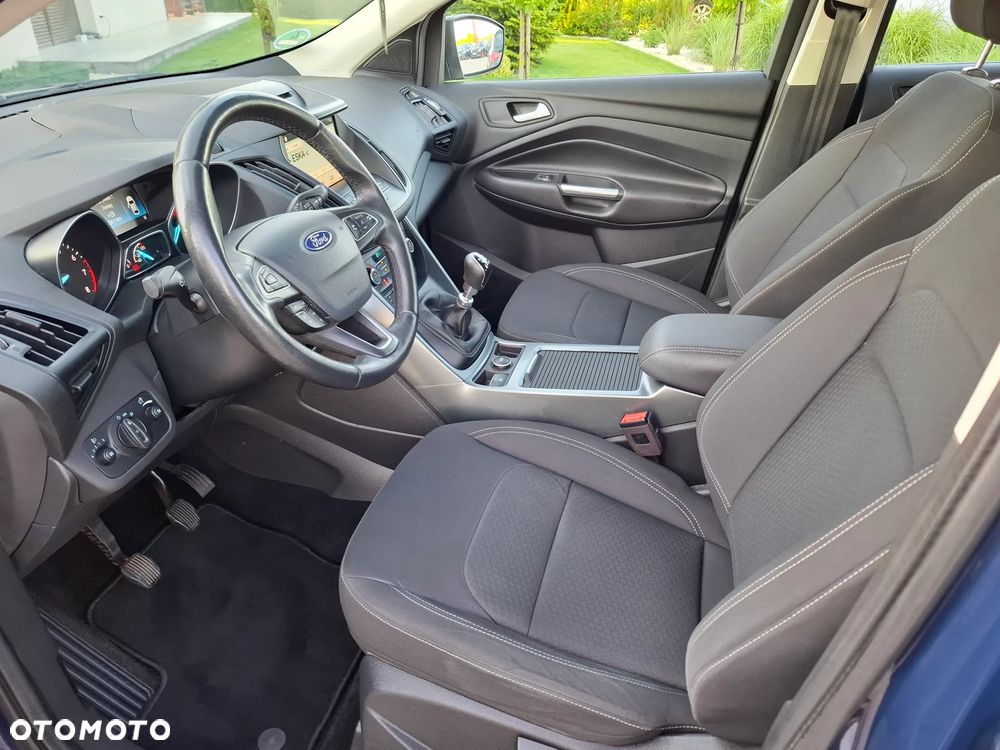 Ford Kuga 1.5 EcoBoost 2x4 Cool & Connect - 35