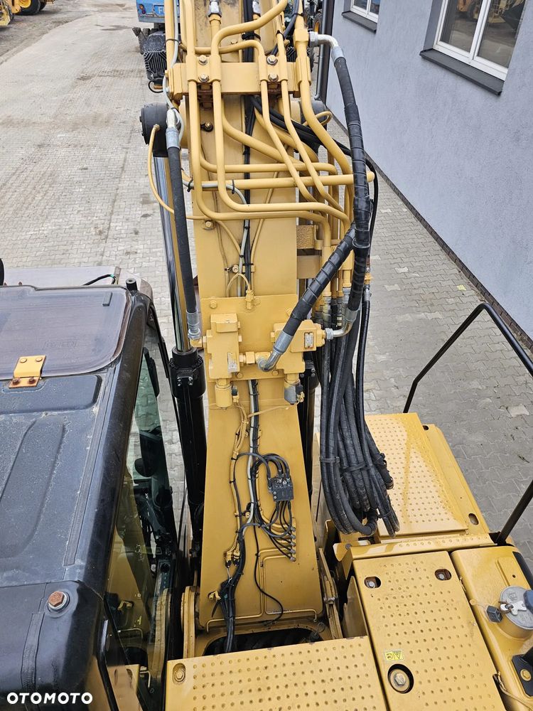 Caterpillar 311FLRR - 17