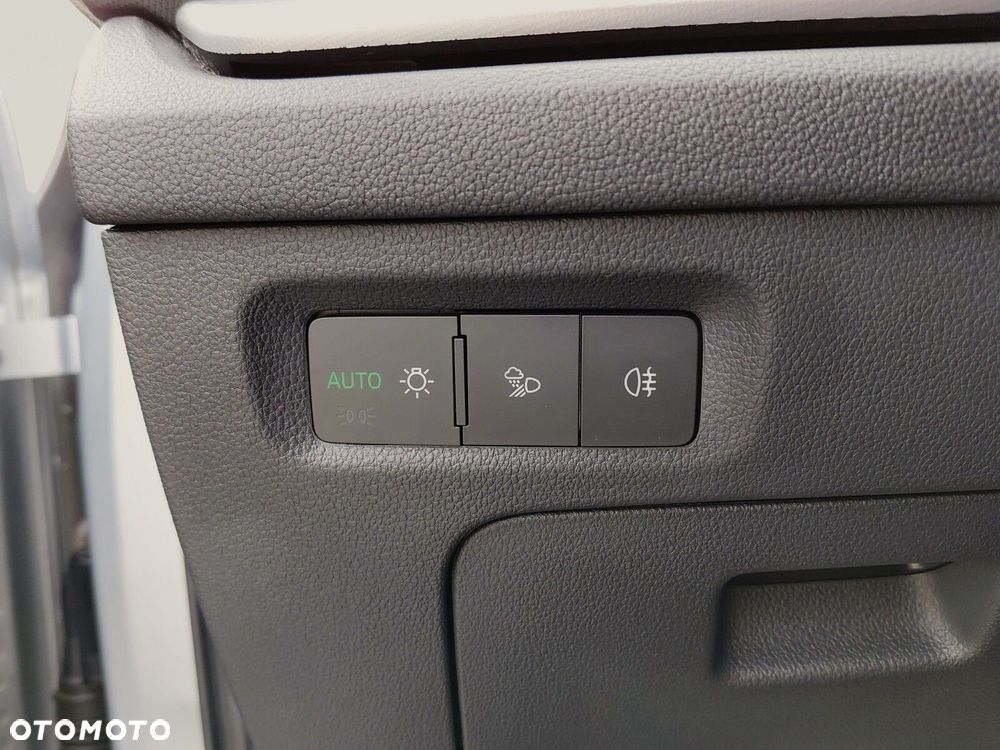 Skoda Octavia 1.5 TSI mHEV Selection DSG - 20