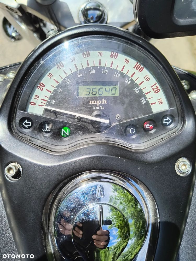 Honda VTX - 12
