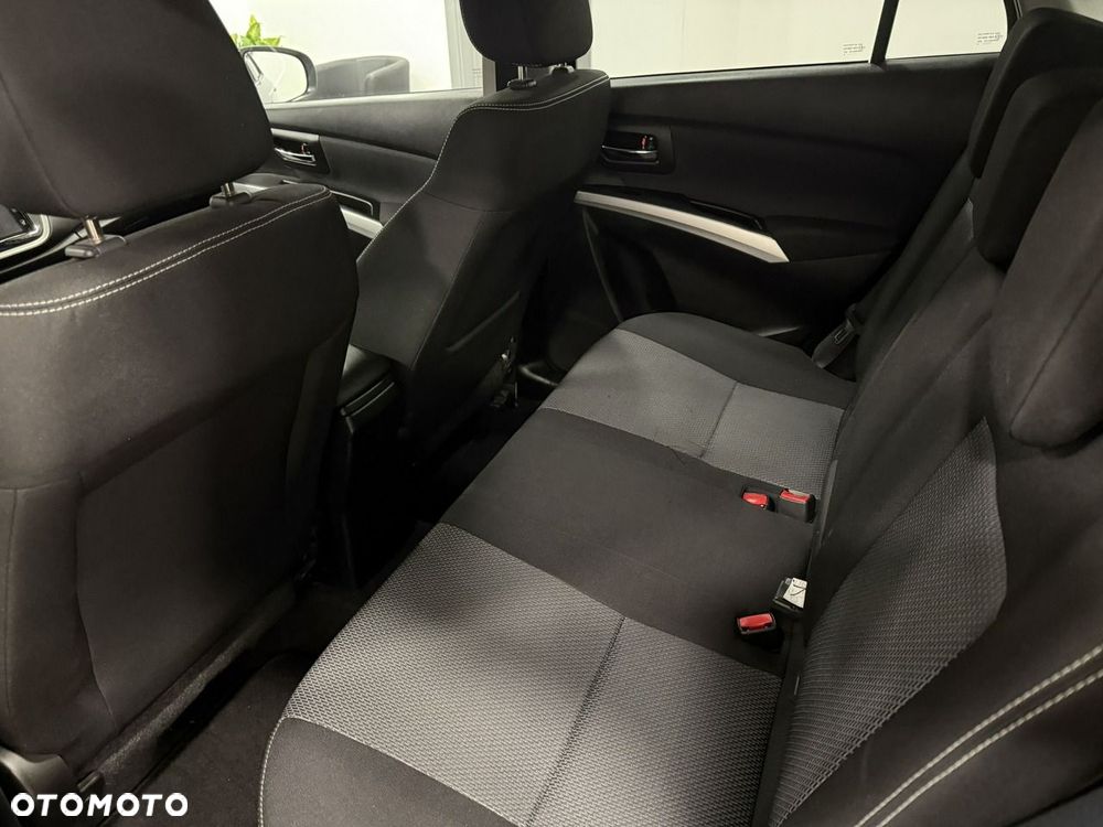Suzuki SX4 S-Cross 1.6 VVT 4x2 limited+ - 18