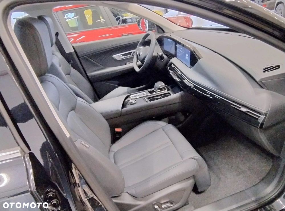 Dongfeng Huge - 16