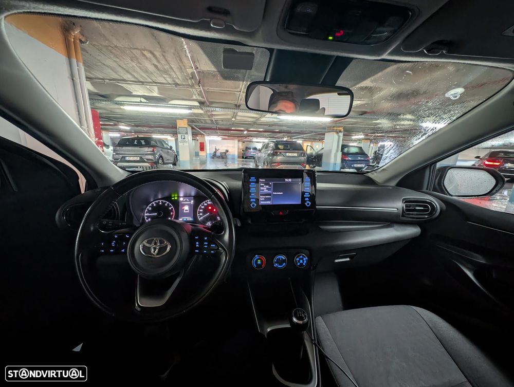 Toyota Yaris 1.0 VVT-i Comfort Plus - 17