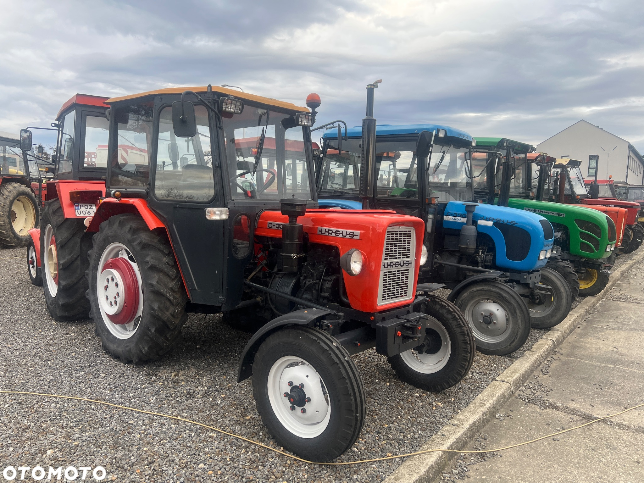 Ursus C360 - 13