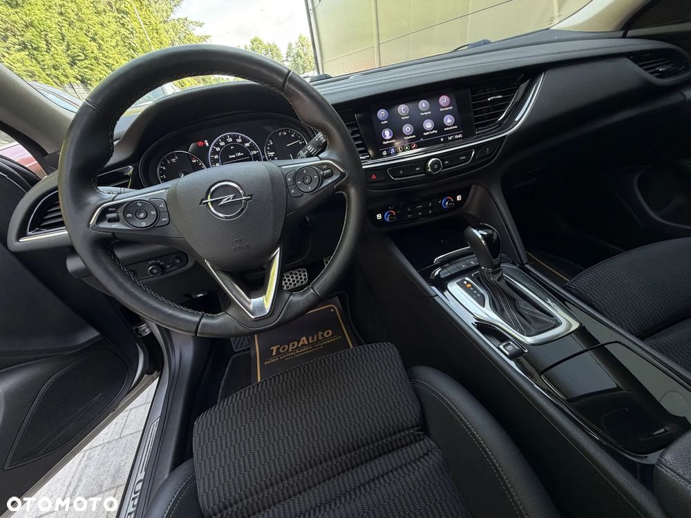 Opel Insignia 1.6 Dynamic - 29