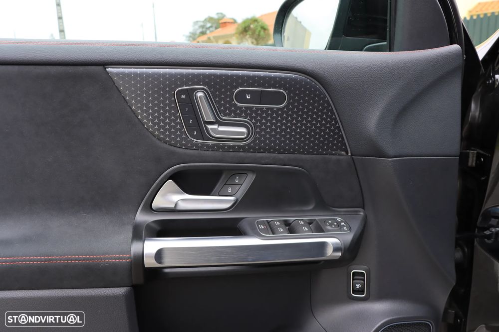 Mercedes-Benz EQB 250+ AMG Line - 18