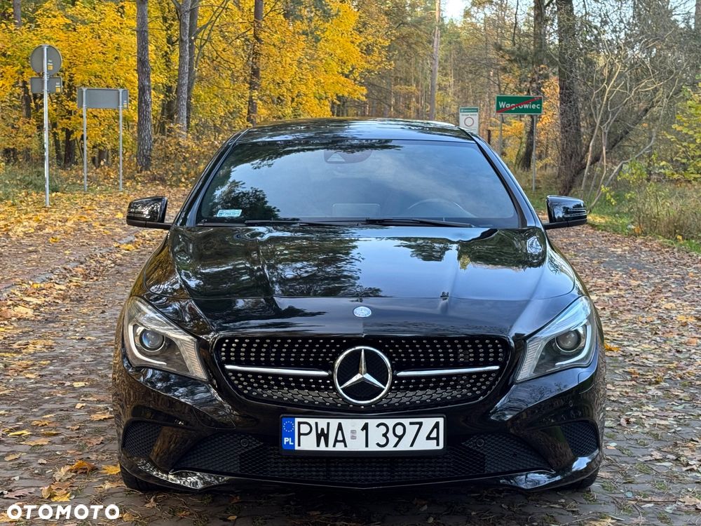 Mercedes-Benz CLA 200 7G-DCT - 2