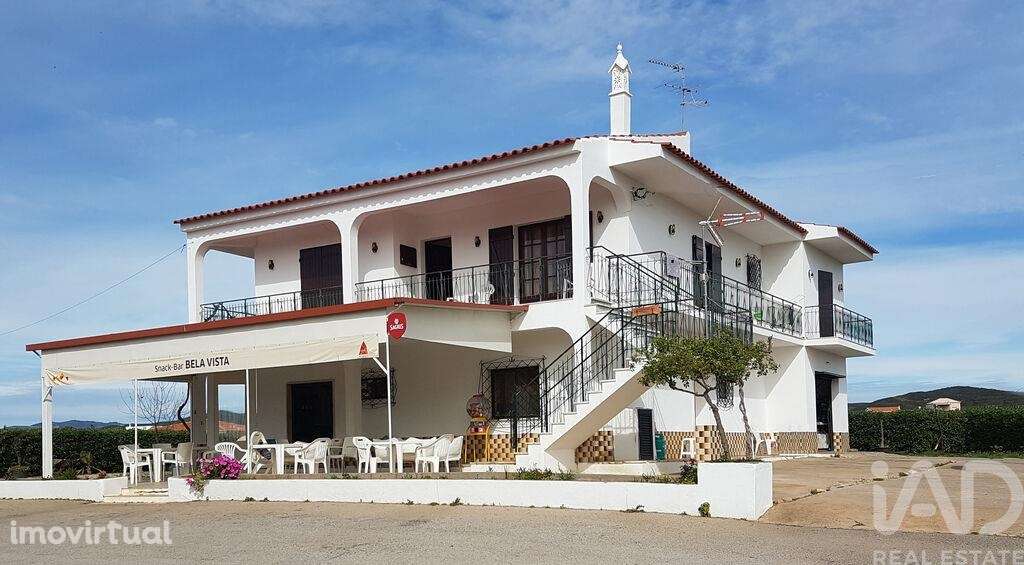 Casa / Villa T3 em Tavira (Santa Maria e Santiago) de 192,00 m2 - Grande imagem: 2/23