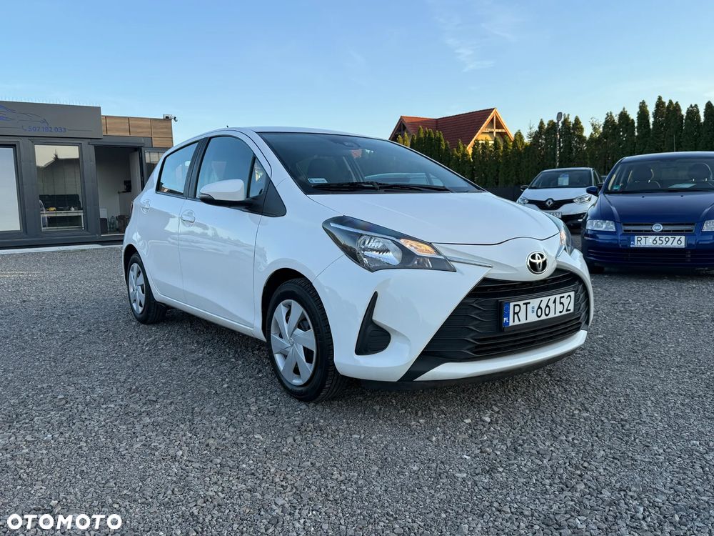Toyota Yaris 1.5 Active - 13