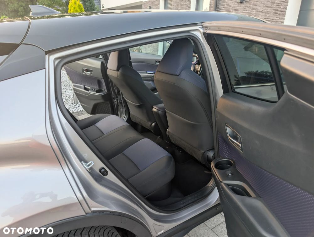 Toyota C-HR Style - 19