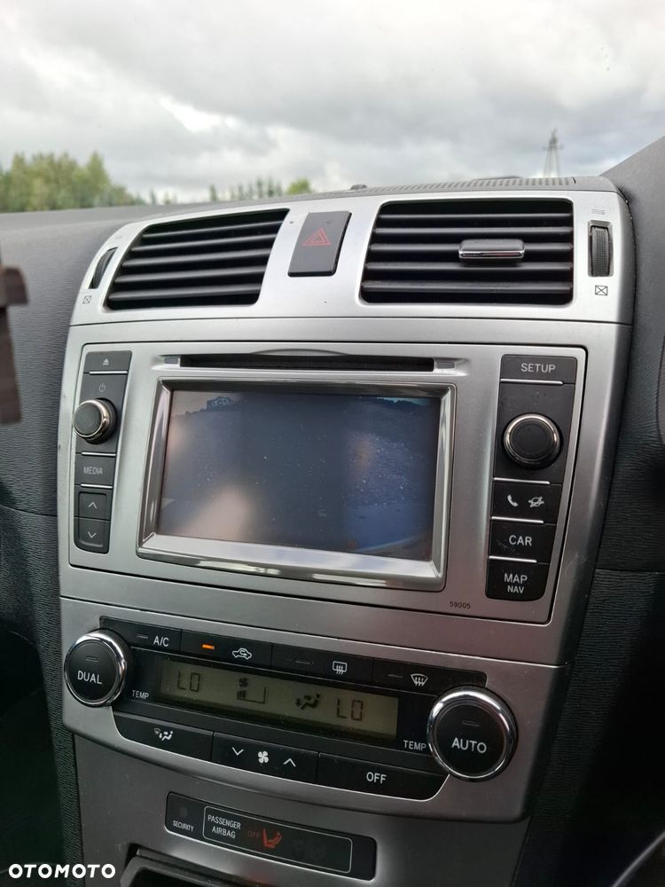 Toyota Avensis - 4