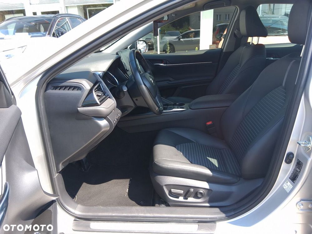 Toyota Camry 2.5 Hybrid Prestige CVT - 12