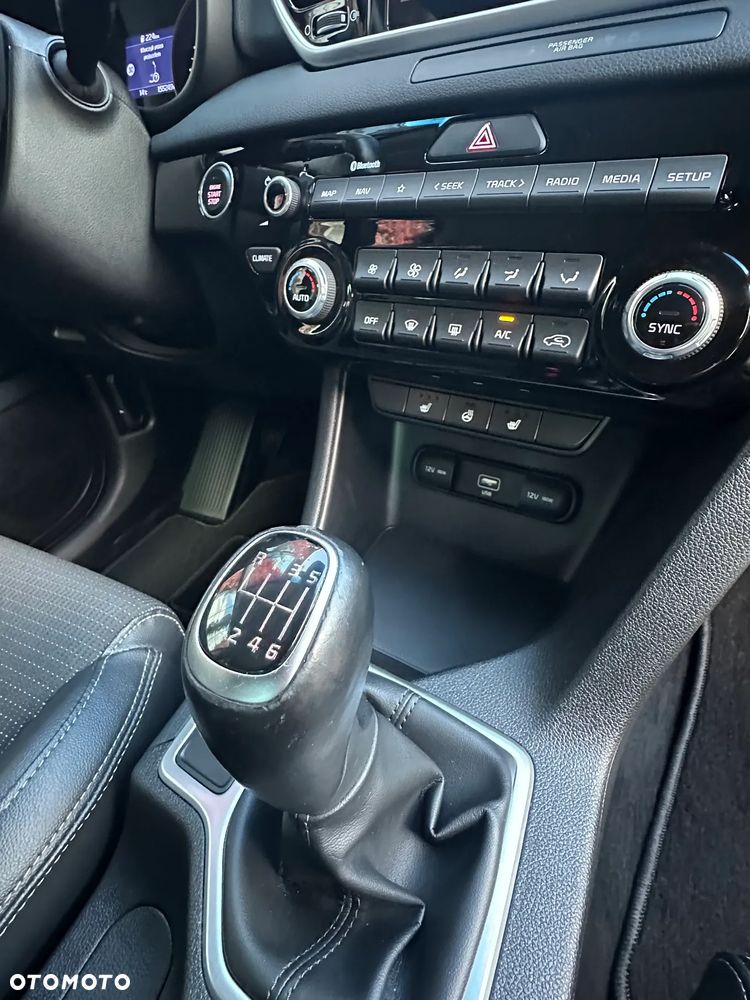 Kia Sportage 1.6 T-GDI L Business Line 2WD - 33