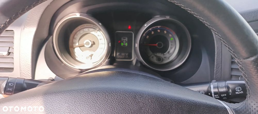 Mitsubishi Pajero - 15