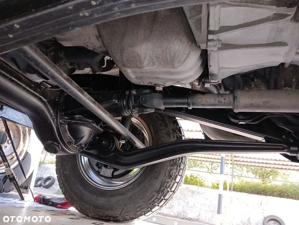 Toyota Land Cruiser - 15