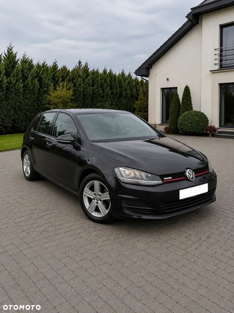 Volkswagen Golf 1.6 TDI DPF BlueMotion - 4