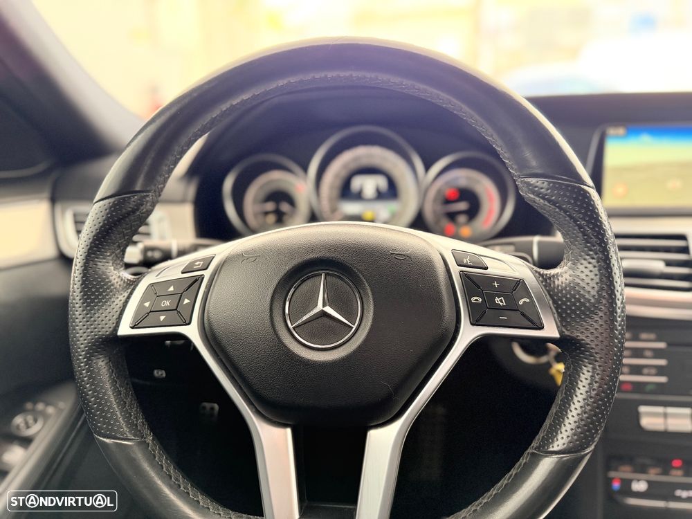 Mercedes-Benz E 250 BlueTEC Avantgarde Auto. - 19