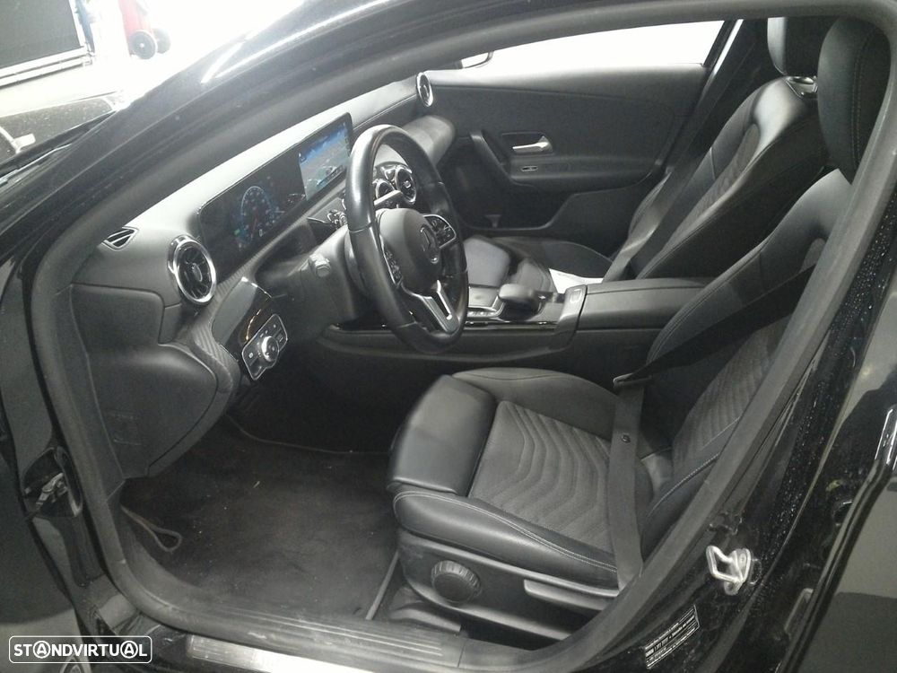 Mercedes-Benz A 250 e Style Plus - 9