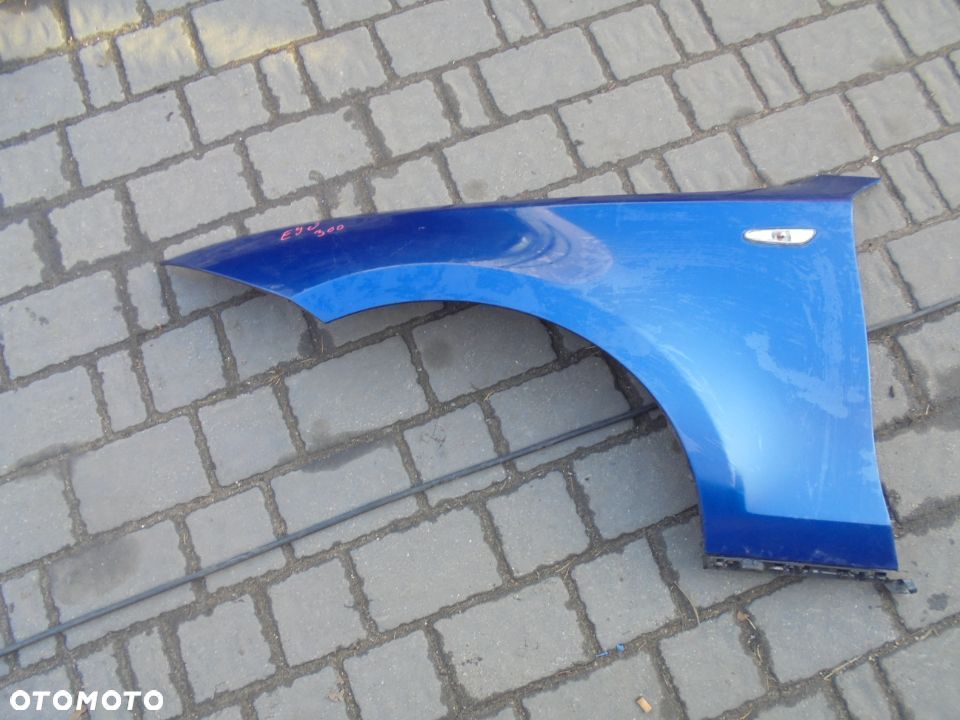 BŁOTNIK LEWY BMW 3 E90 - 1