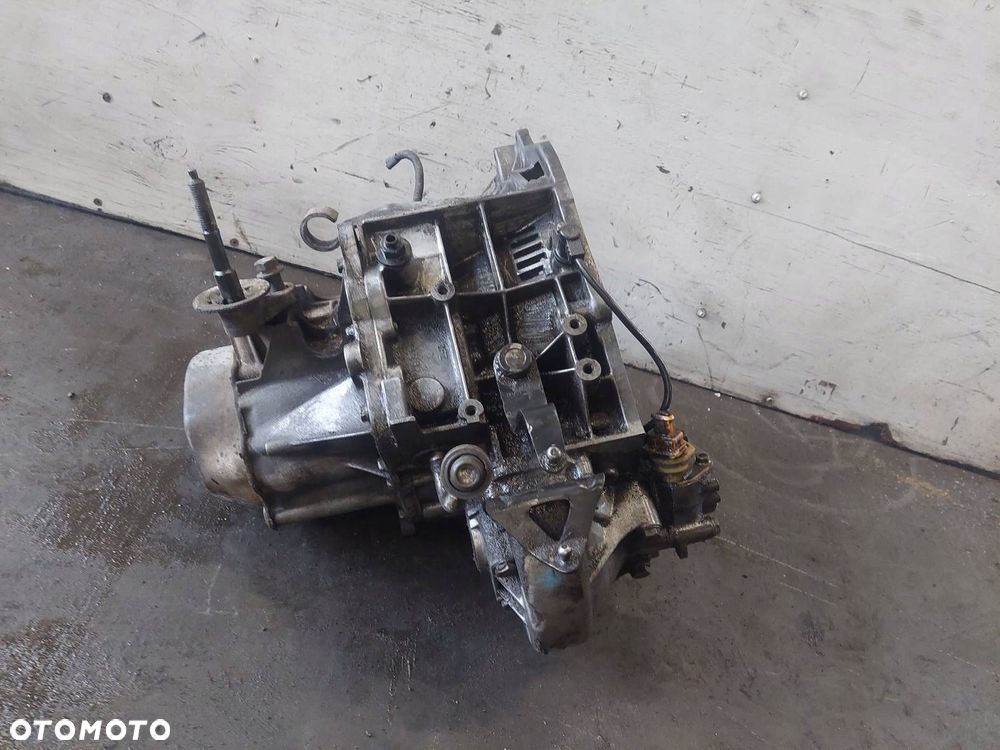 SKRZYNIA BIEGÓW PEUGEOT 406 I 2.0 16V MANUAL 5 BIEGÓW 20TA48 - 5