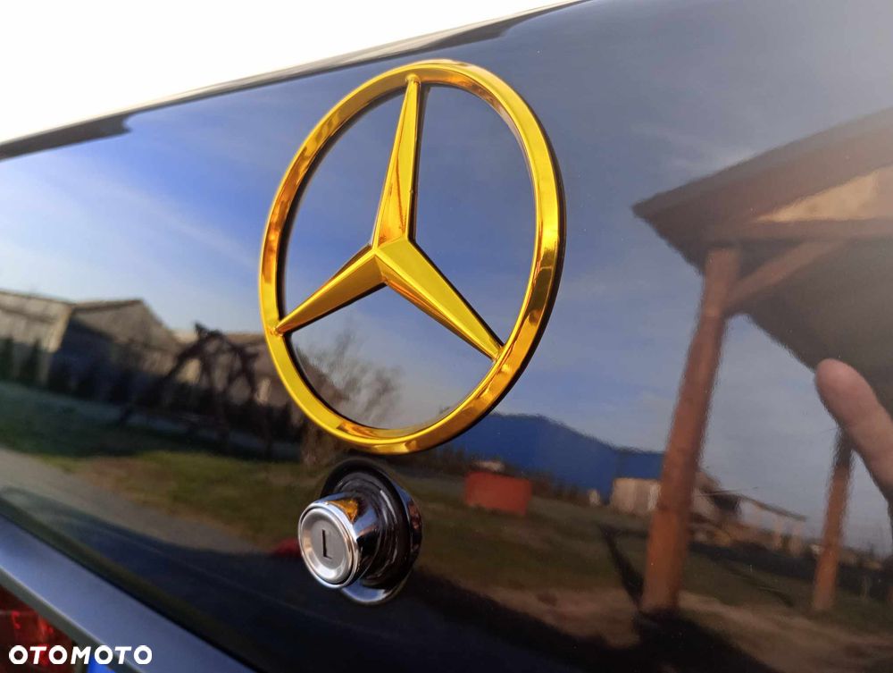 Mercedes-Benz W201 (190) - 13