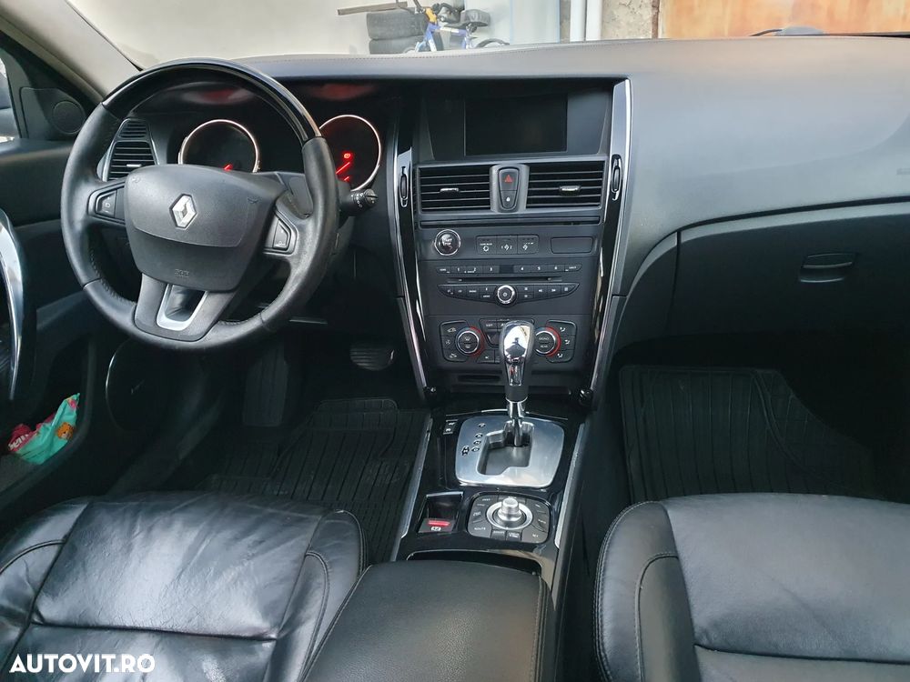 Renault Latitude - 14