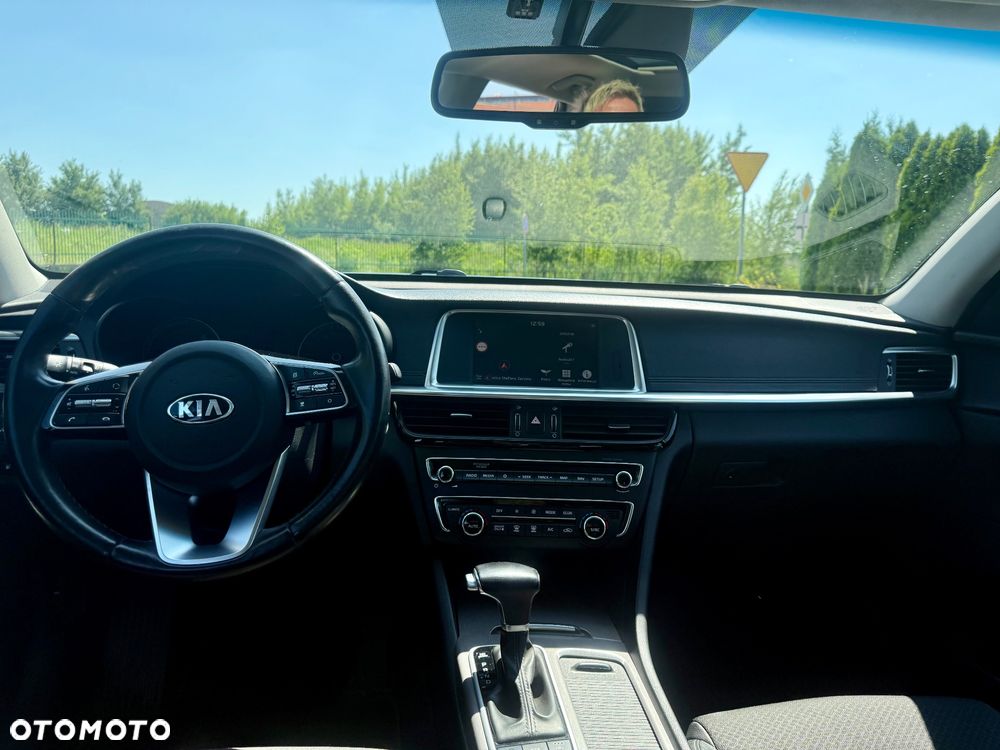 Kia Optima - 14