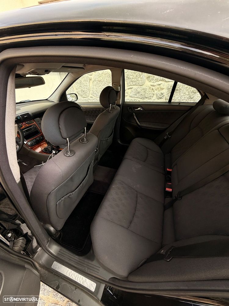 Mercedes-Benz C 220 CDI Classic DPF - 14