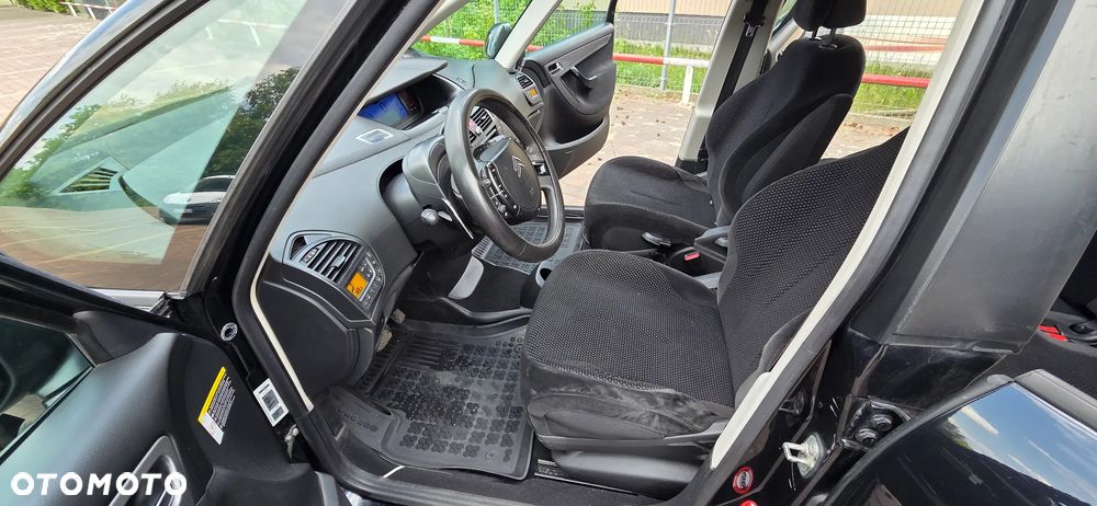 Citroën C4 Grand Picasso 2.0 HDi FAP EGS6 Exclusive - 18
