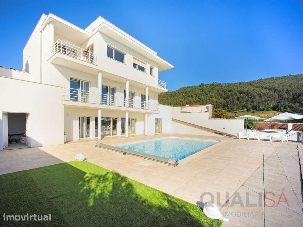 Moradia T5 com piscina, jardim e pomar e com vistas panorâmicas em ... - Grande imagem: 2/58