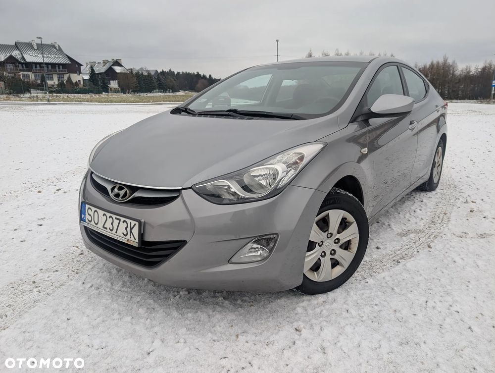Hyundai Elantra 1.6 Comfort - 2