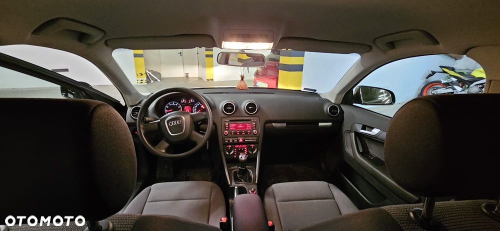 Audi A3 Sportback - 7